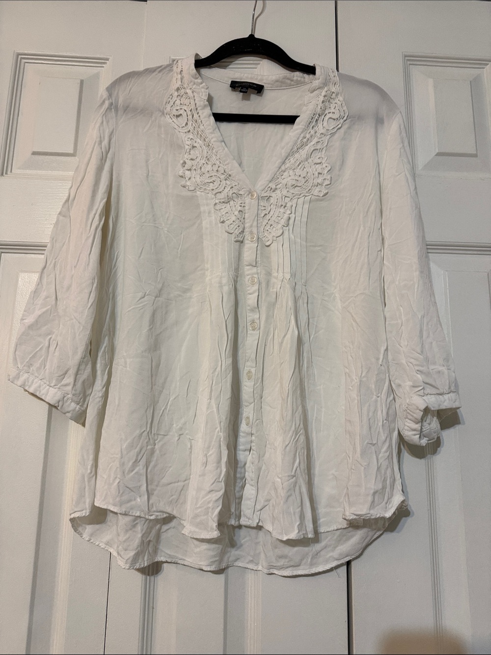 Spense White Lace-Trim Button Front Blouse